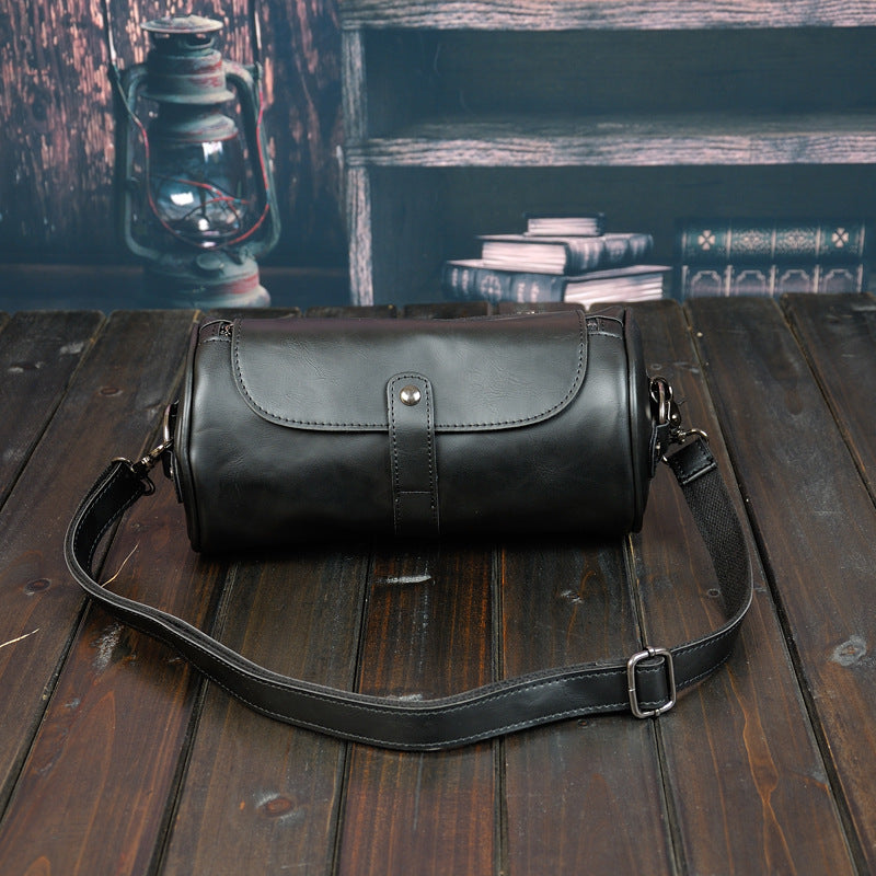 Retro fashion small leather bag